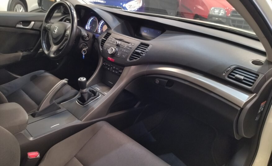 Honda Accord 2.2 iDTEC COMFORT