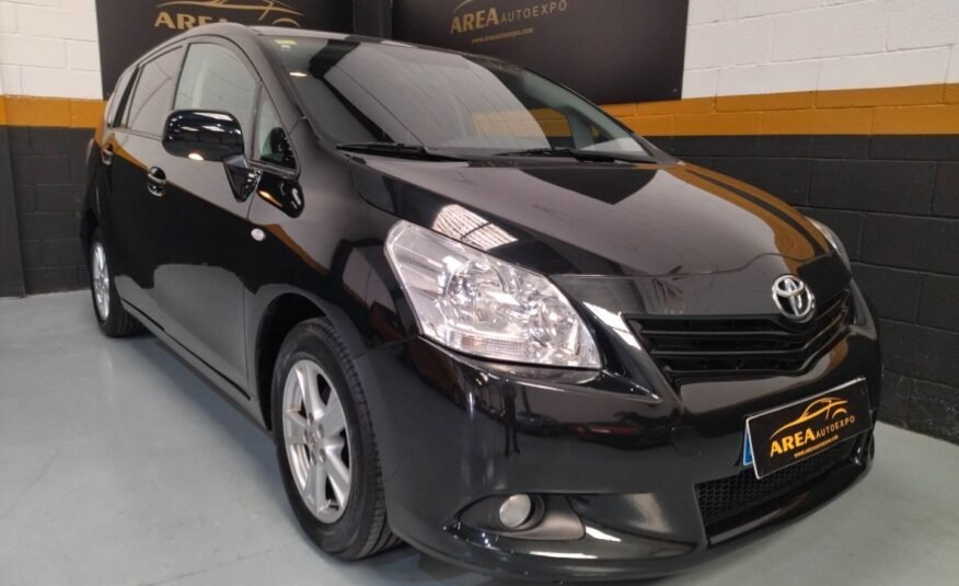 TOYOTA Verso 2.0 D4D ACTIVE 7 PL.