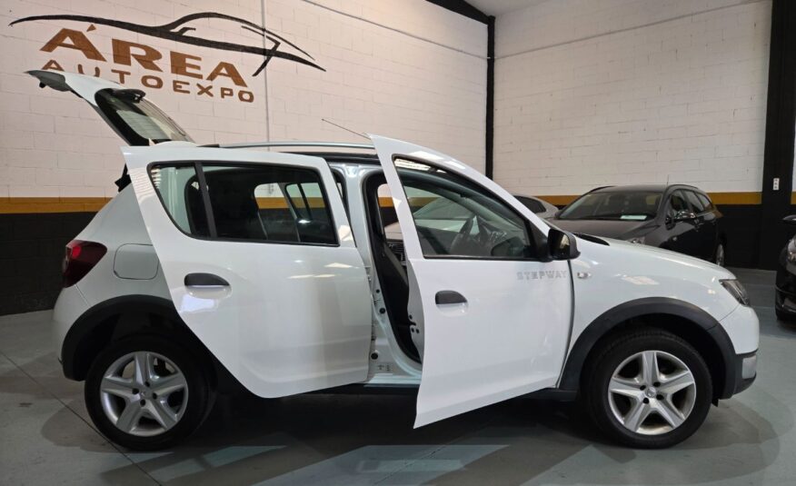 DACIA Sandero Stepway 1.5 Dci