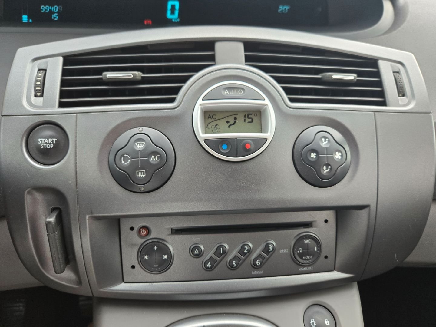 RENAULT SCENIC 1.5 DCI DYNAMIQUE