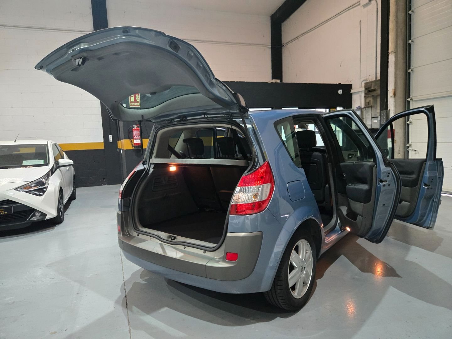 RENAULT SCENIC 1.5 DCI DYNAMIQUE