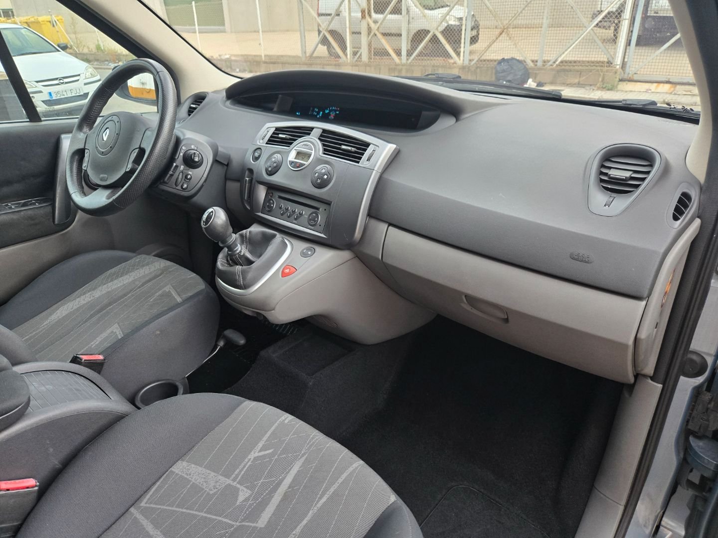 RENAULT SCENIC 1.5 DCI DYNAMIQUE