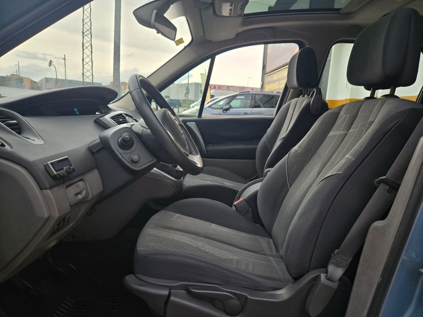 RENAULT SCENIC 1.5 DCI DYNAMIQUE