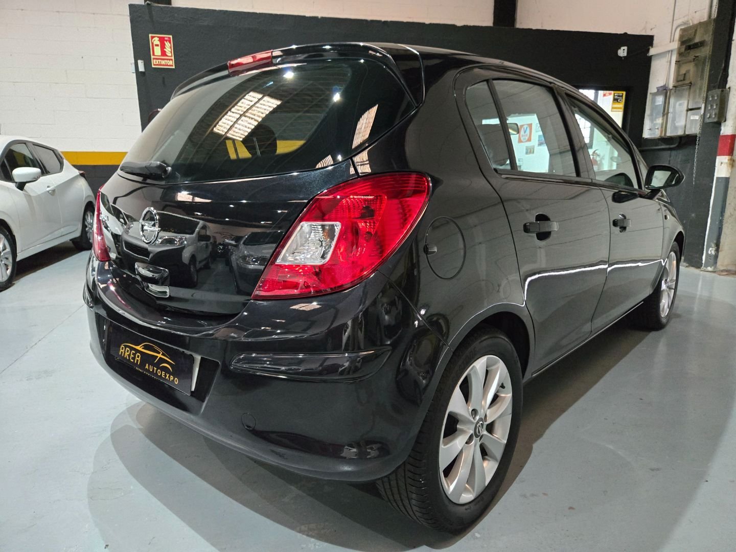 OPEL CORSA 1.2 SELECTIVE