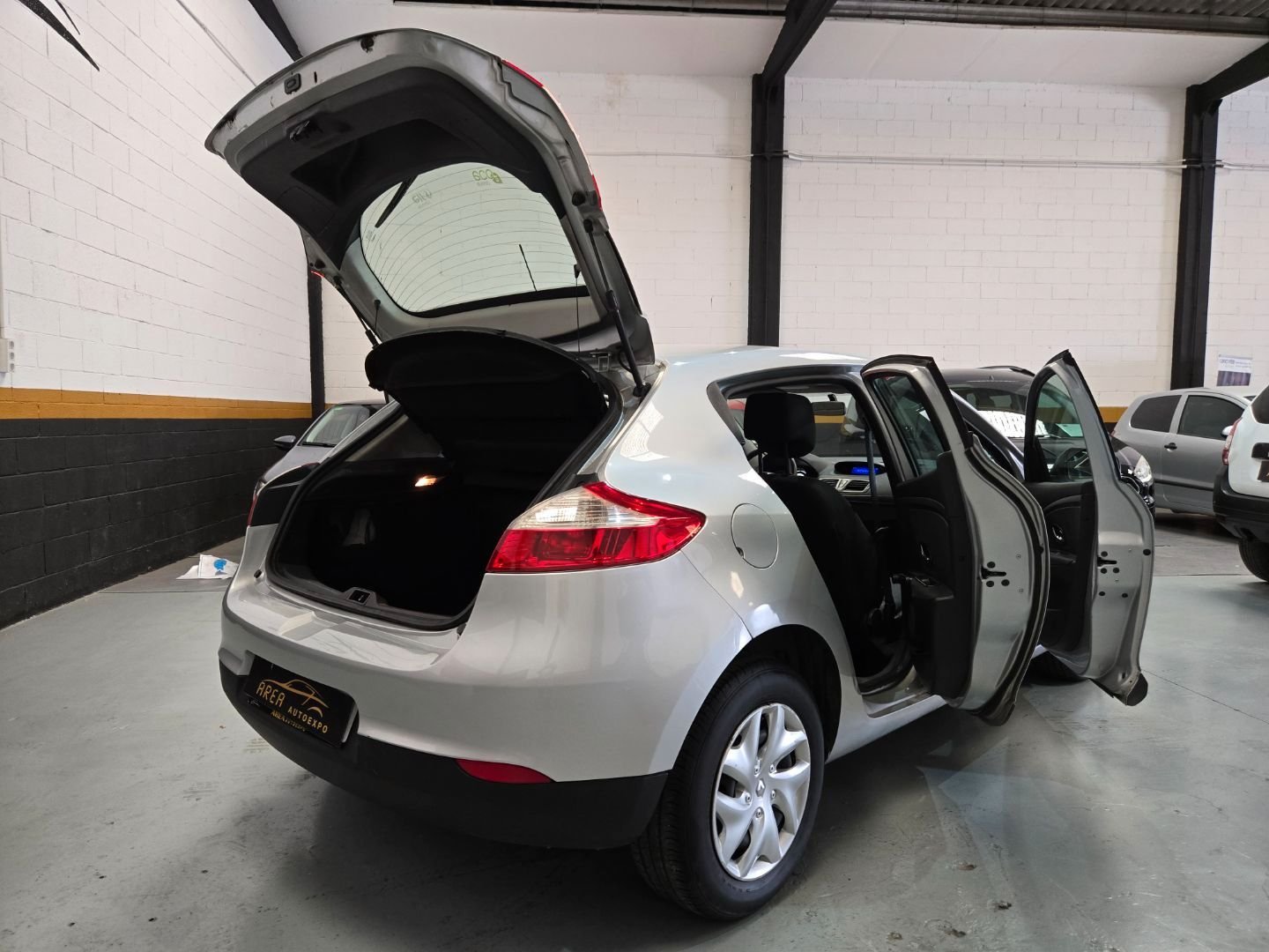RENAULT 1.2 TCE LIMITED ENERGY