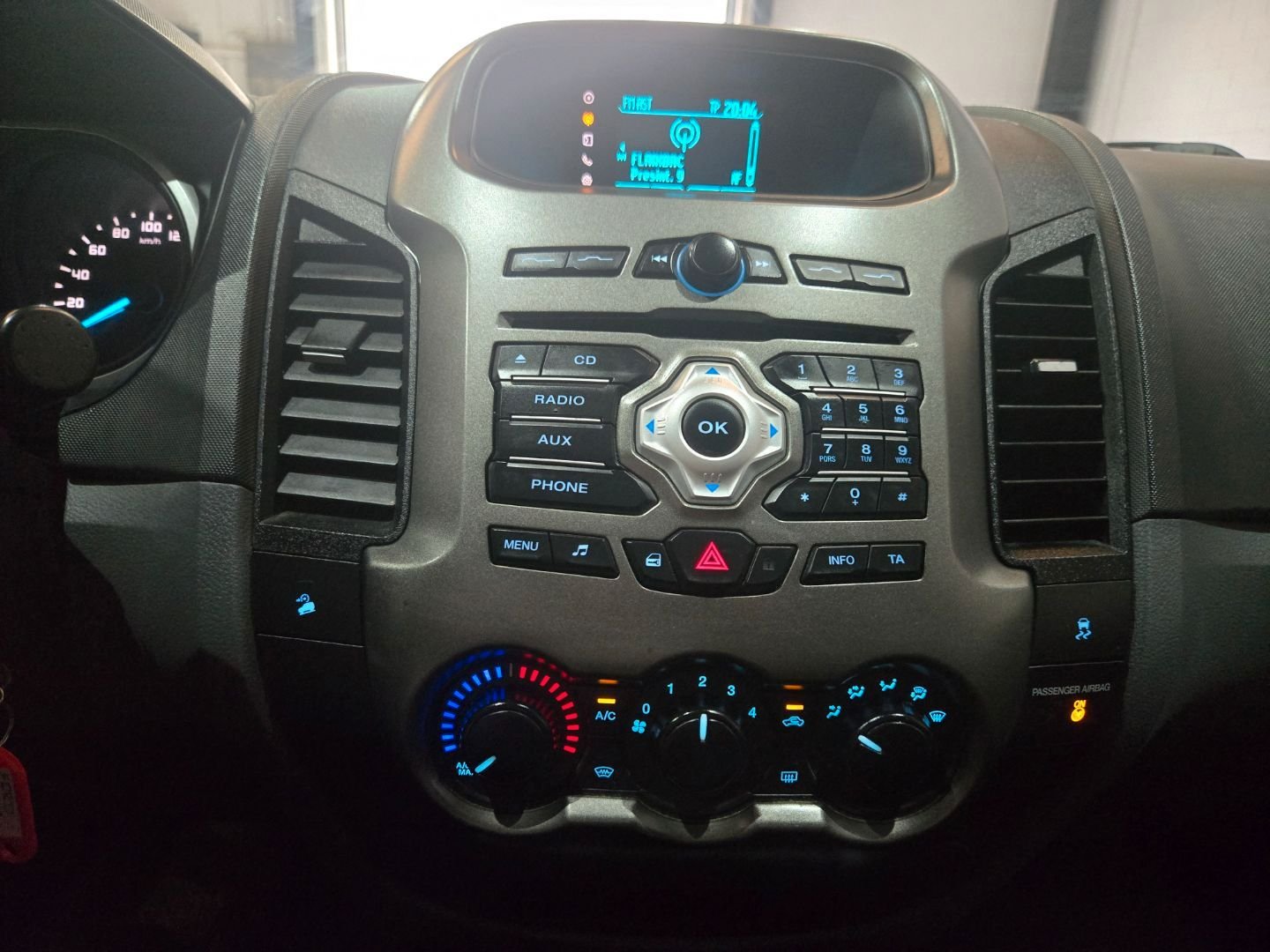 FORD RANGER 2.2 TDCI DOBLE CABINA 4X4