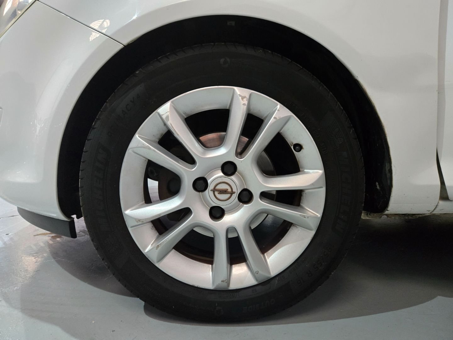 OPEL CORSA 1.4 SPORT