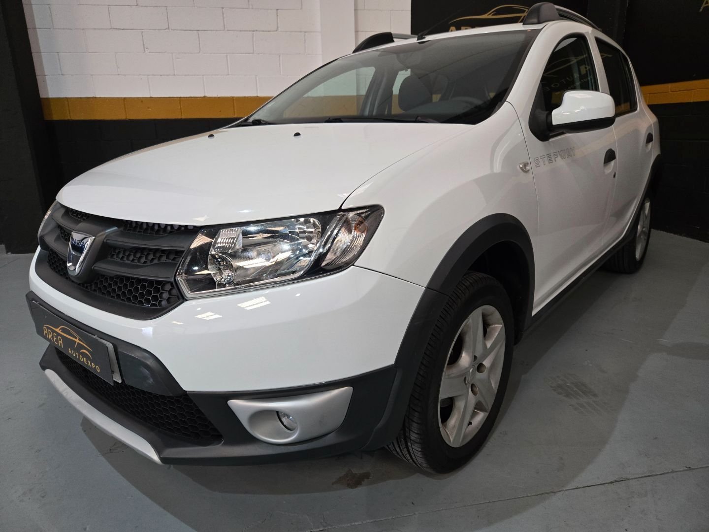 DACIA SANDERO STEPWAY TCE