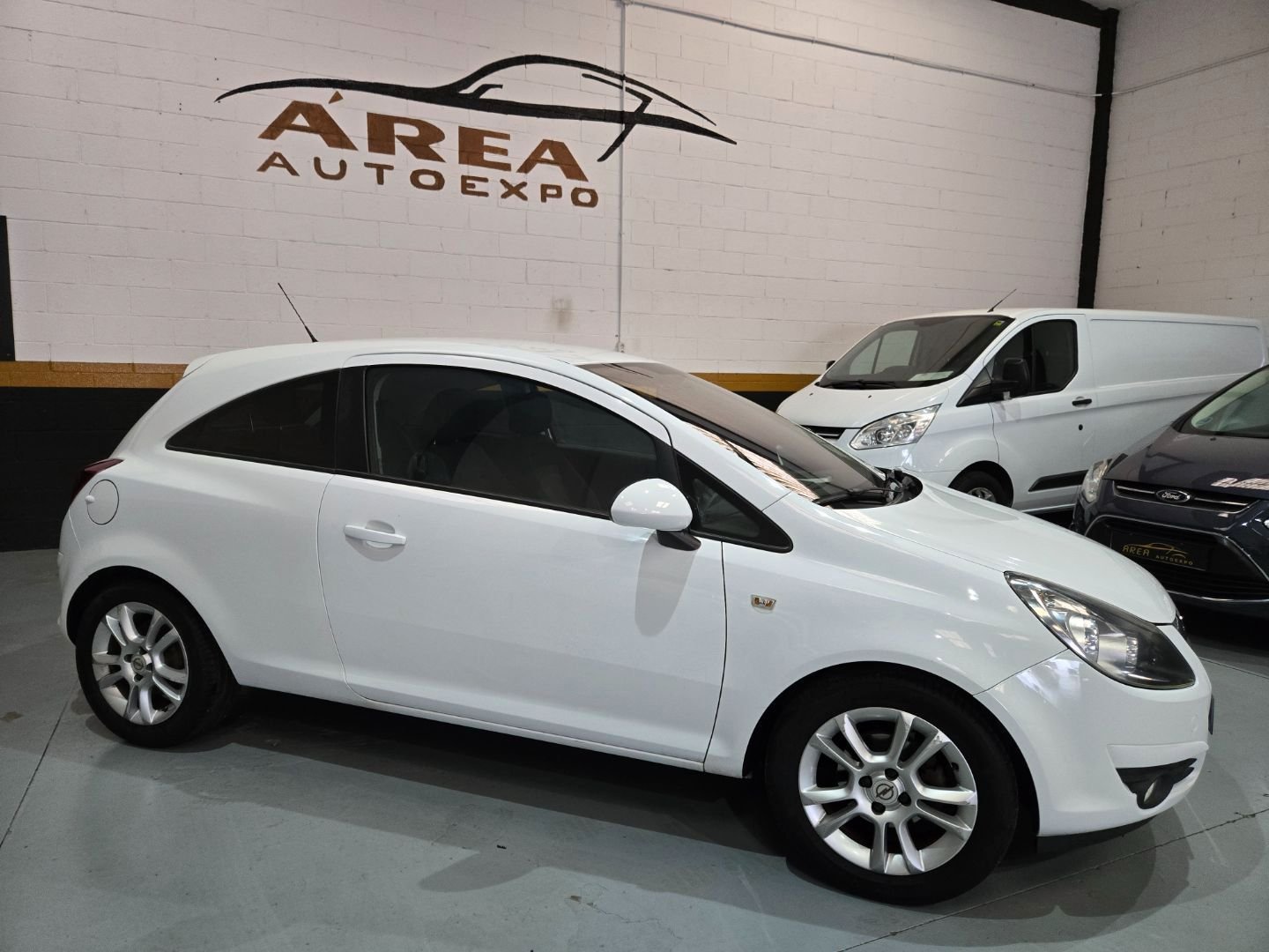 OPEL CORSA 1.4 SPORT