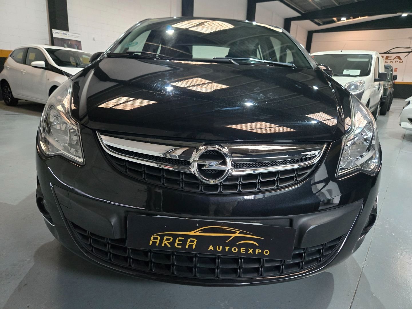 OPEL CORSA 1.2 SELECTIVE