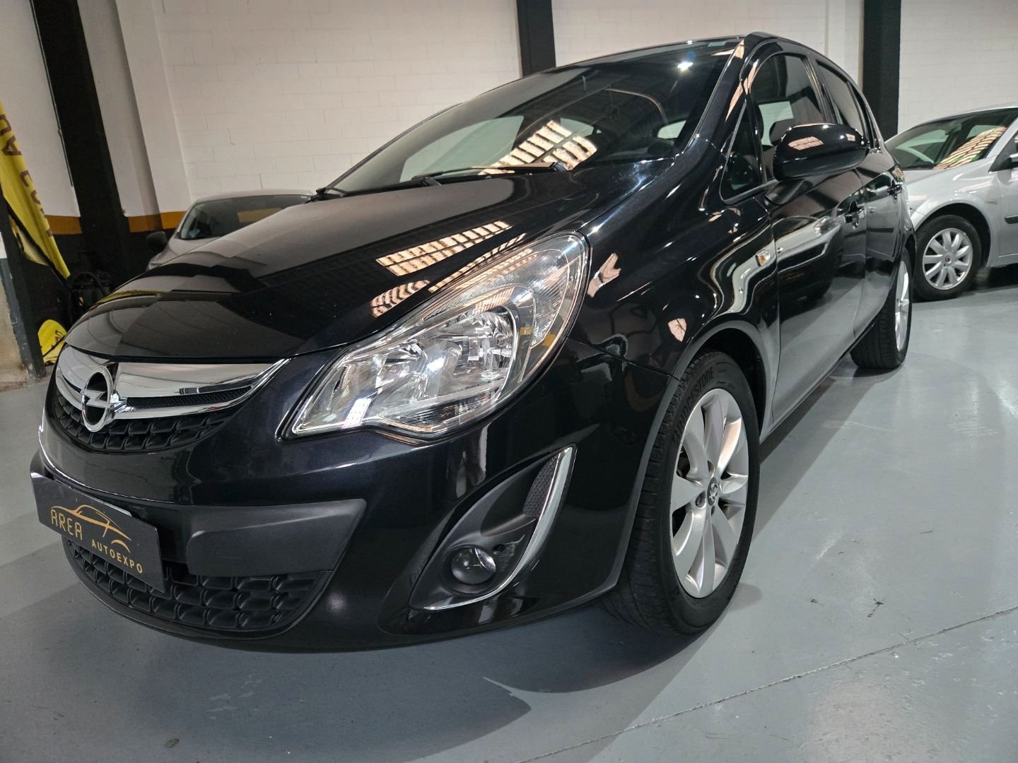 OPEL CORSA 1.2 SELECTIVE