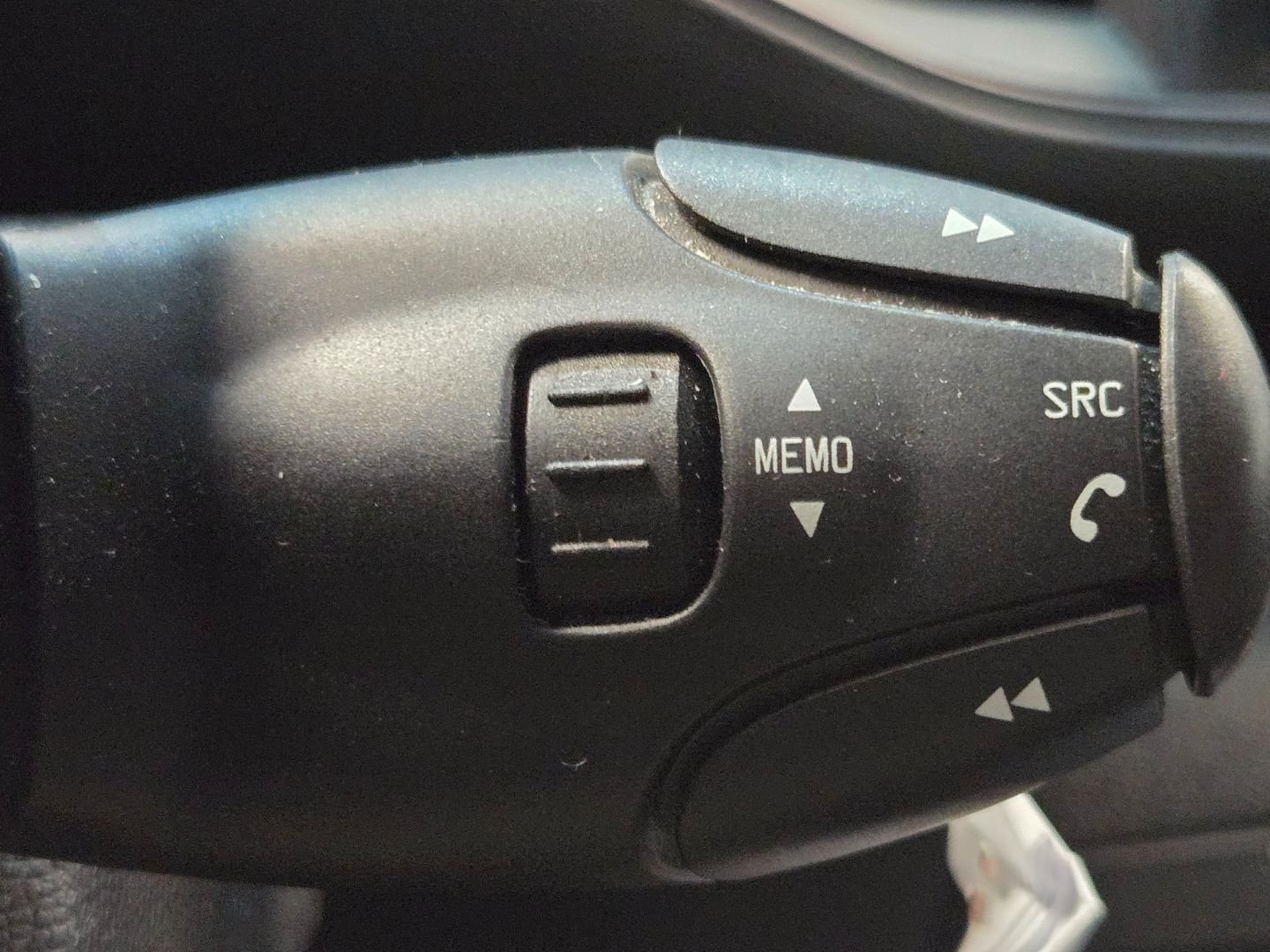 PEUGEOT 308 1.6 HDI ACCESS
