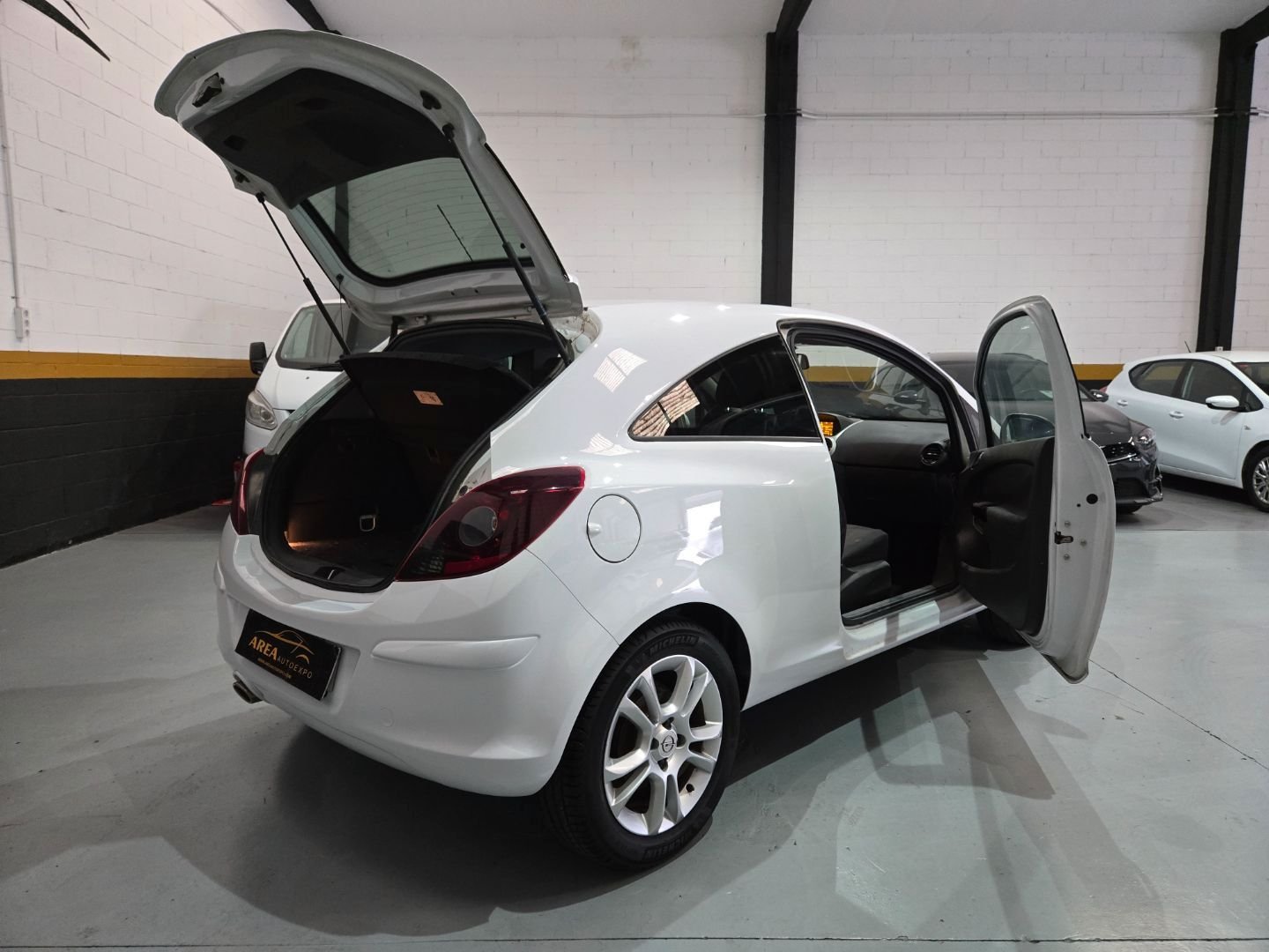 OPEL CORSA 1.4 SPORT