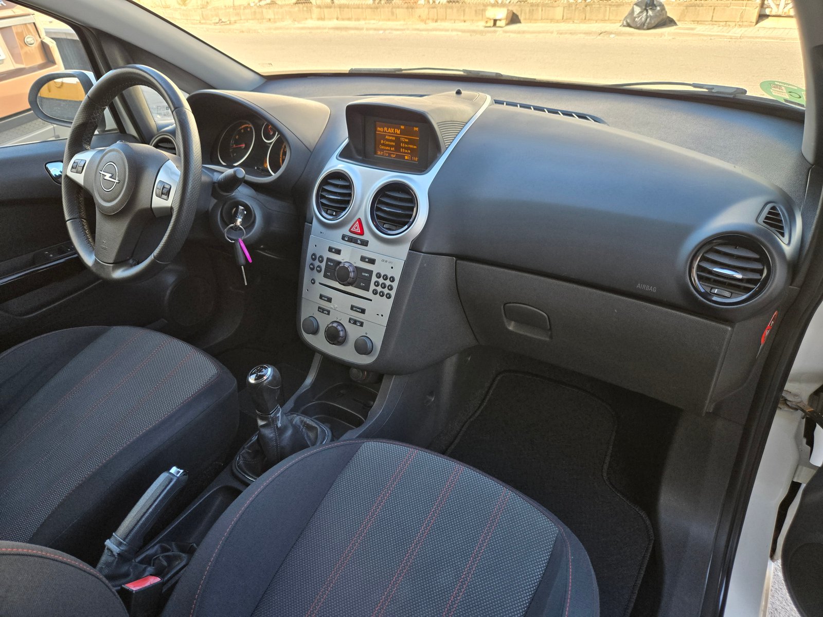 OPEL CORSA 1.4 SPORT