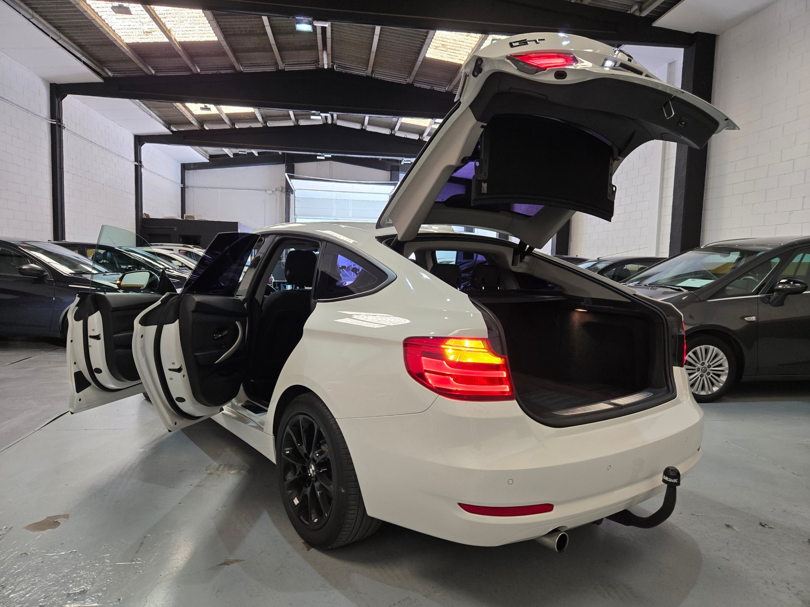 BMW 320d 2.0d GT