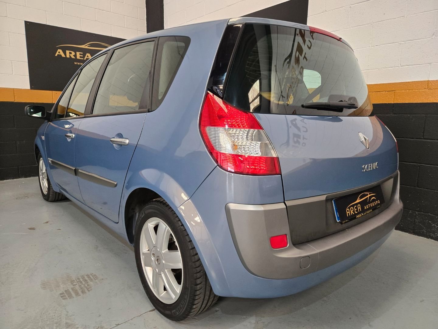 RENAULT SCENIC 1.5 DCI DYNAMIQUE