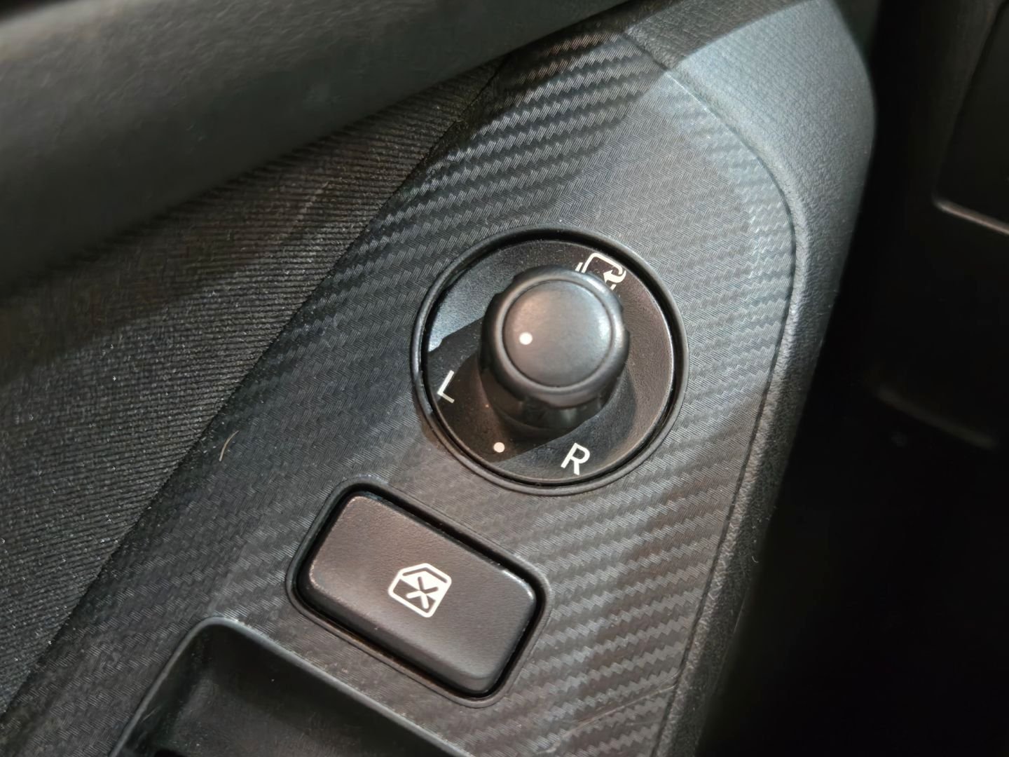 MAZDA MAZDA 3 2.2D LUXURY