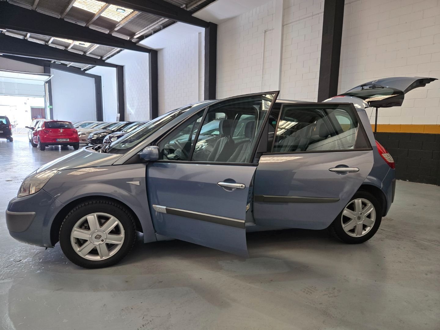 RENAULT SCENIC 1.5 DCI DYNAMIQUE