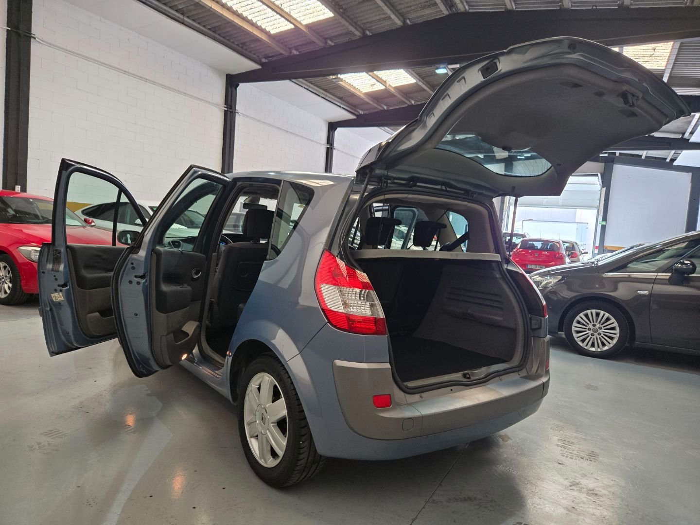 RENAULT SCENIC 1.5 DCI DYNAMIQUE