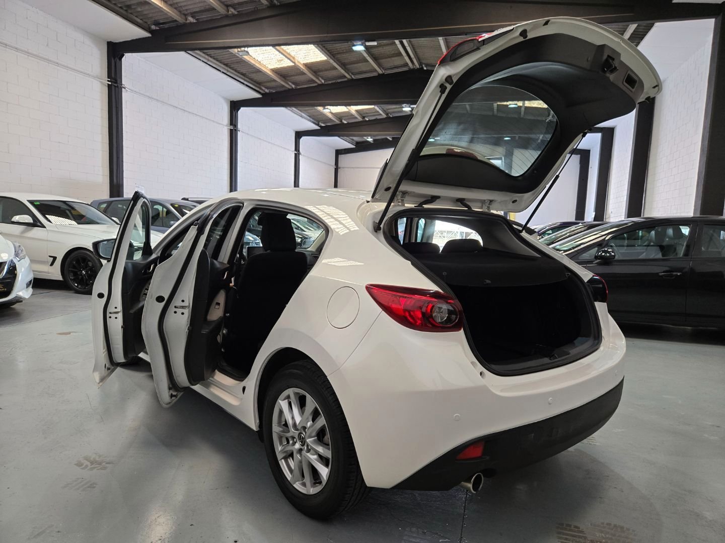MAZDA MAZDA 3 2.2D LUXURY