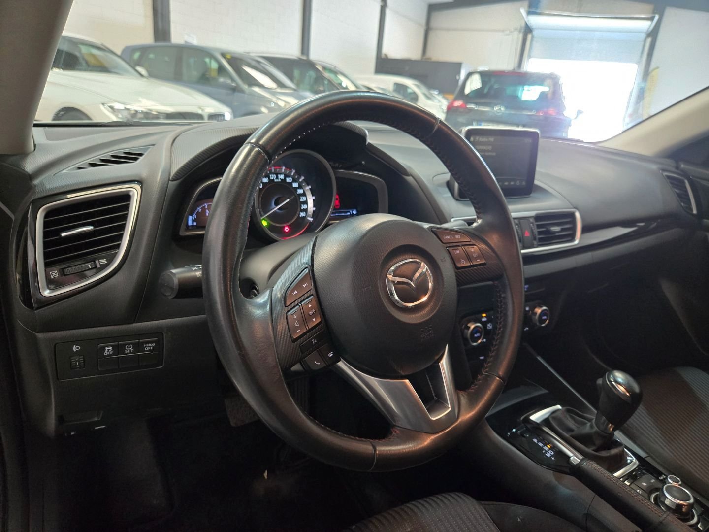 MAZDA MAZDA 3 2.2D LUXURY
