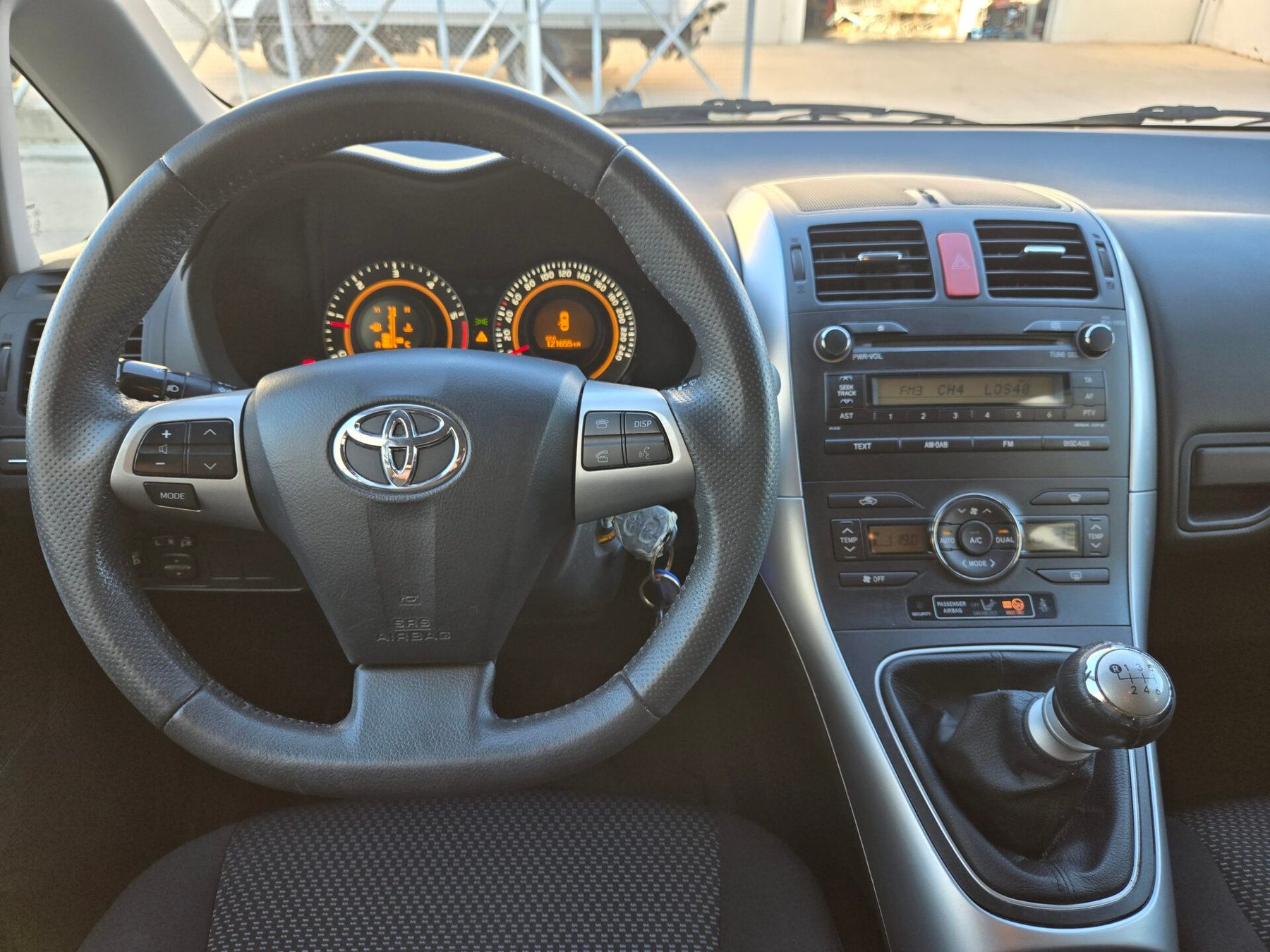 TOYOTA AURIS 1.4 D4d ACTIVE