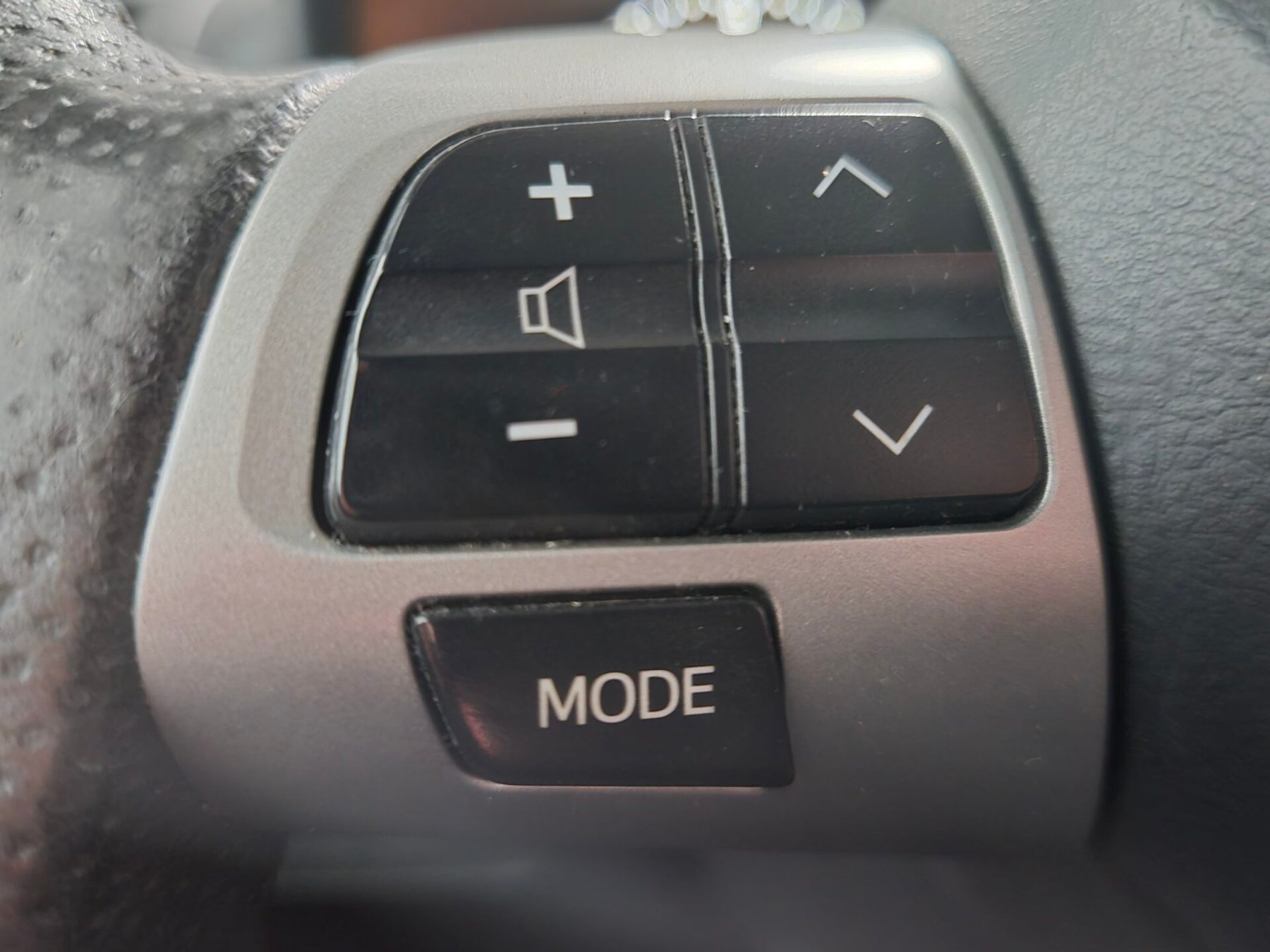 TOYOTA AURIS 1.4 D4d ACTIVE