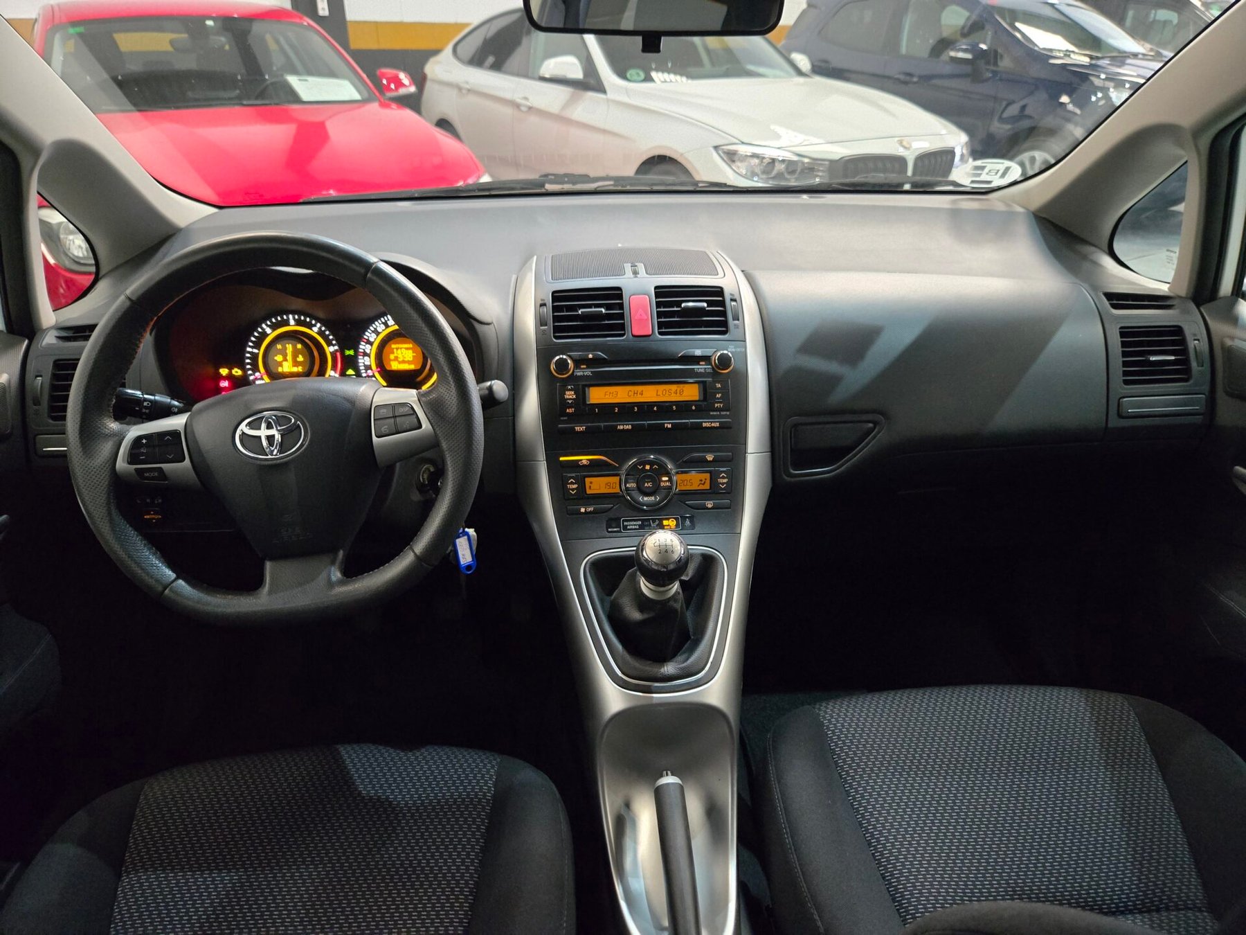 TOYOTA AURIS 1.4 D4d ACTIVE