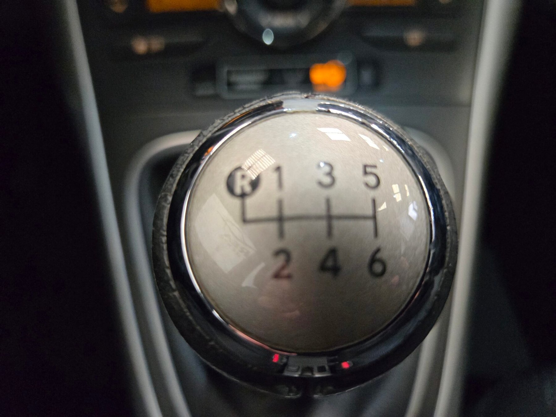 TOYOTA AURIS 1.4 D4d ACTIVE