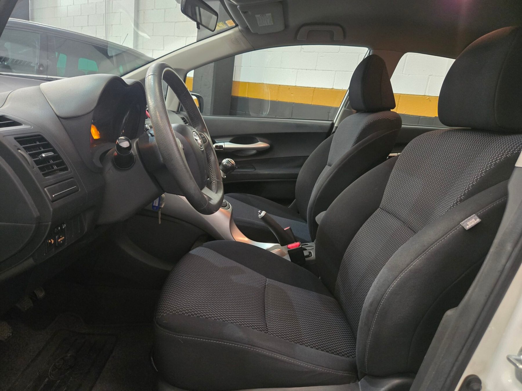 TOYOTA AURIS 1.4 D4d ACTIVE