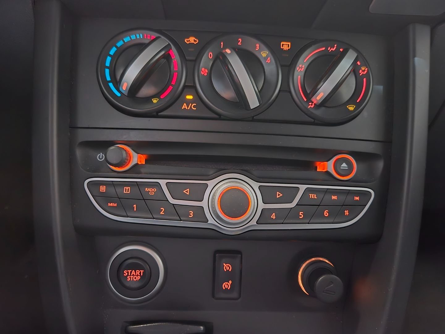 RENAULT KOLEOS 2.0 DCI EXPRESSION