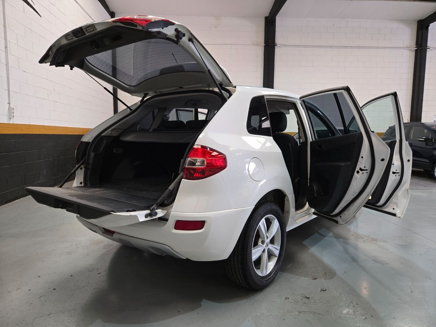 RENAULT KOLEOS 2.0 DCI EXPRESSION