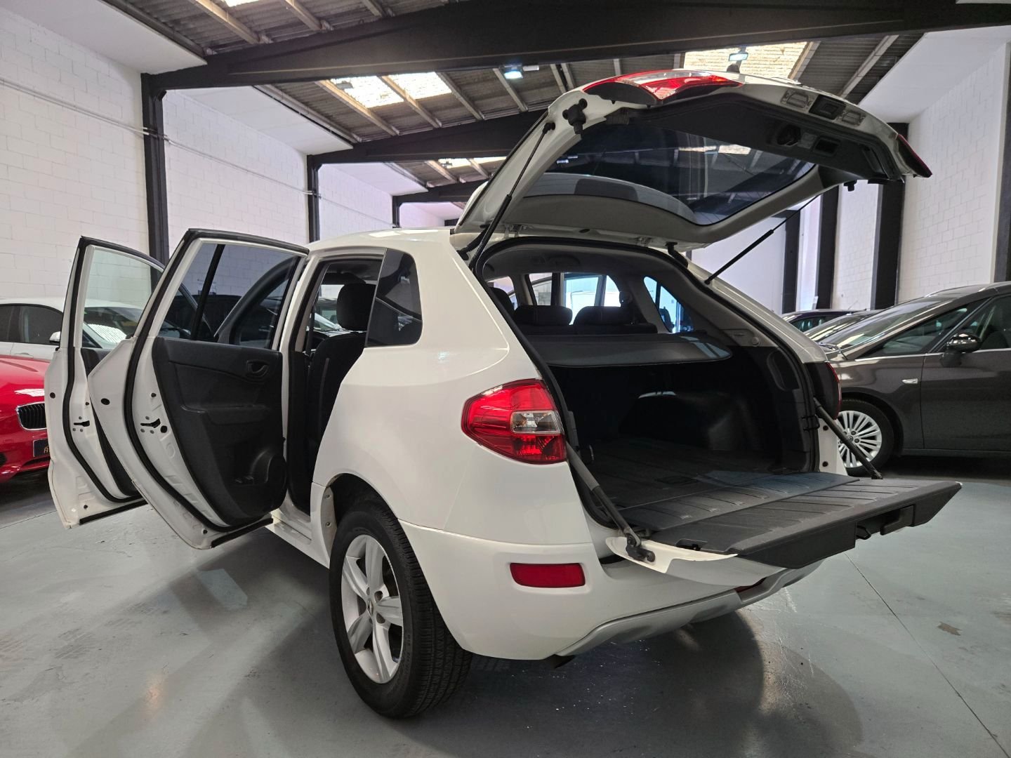 RENAULT KOLEOS 2.0 DCI EXPRESSION