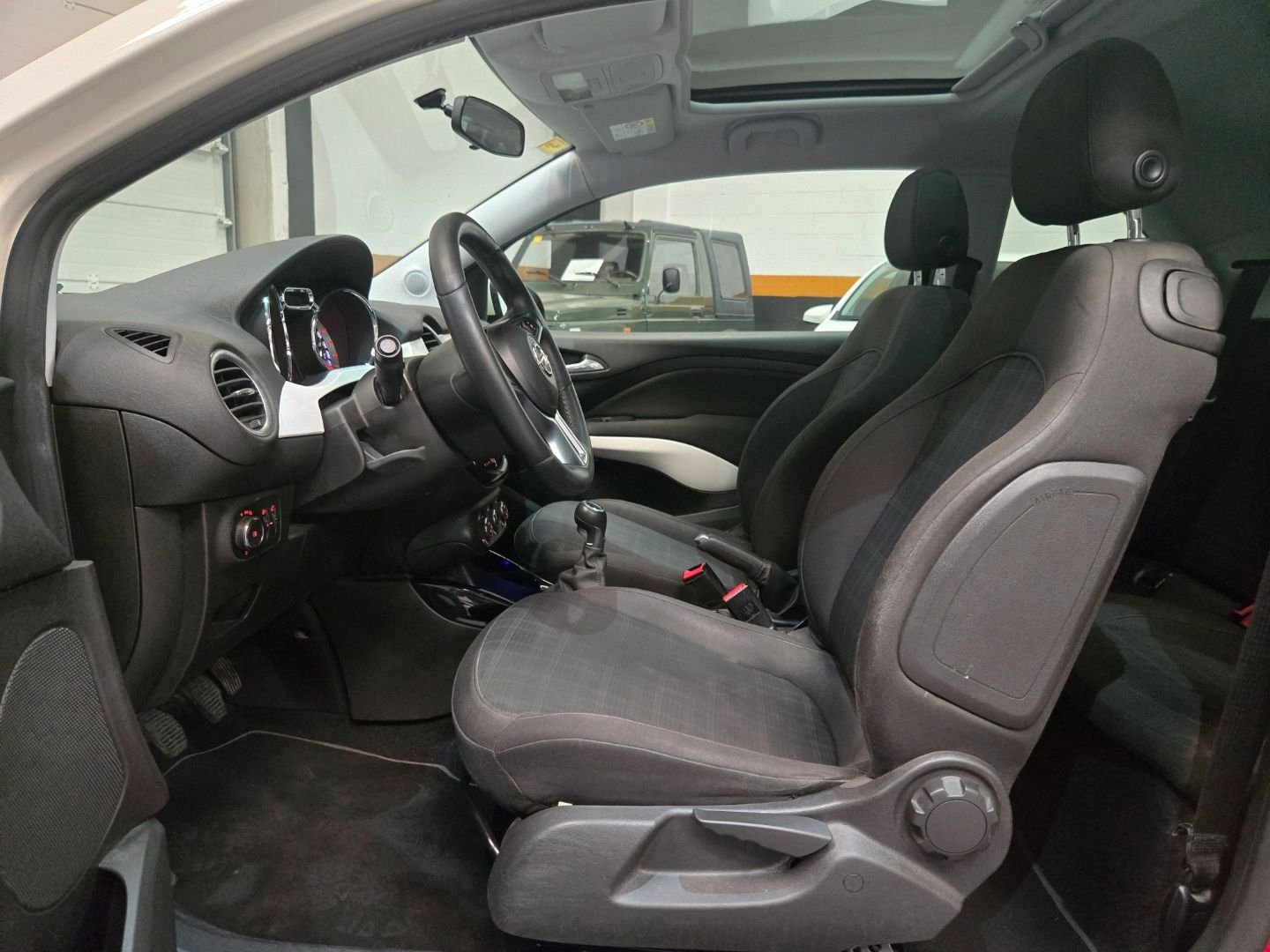 OPEL ADAM 1.4 GLAM