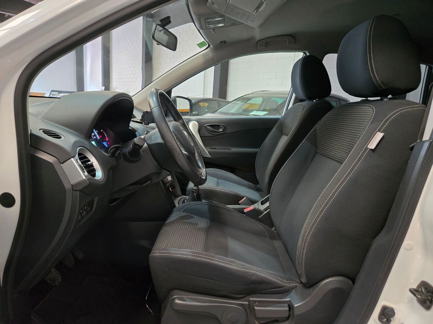 RENAULT KOLEOS 2.0 DCI EXPRESSION