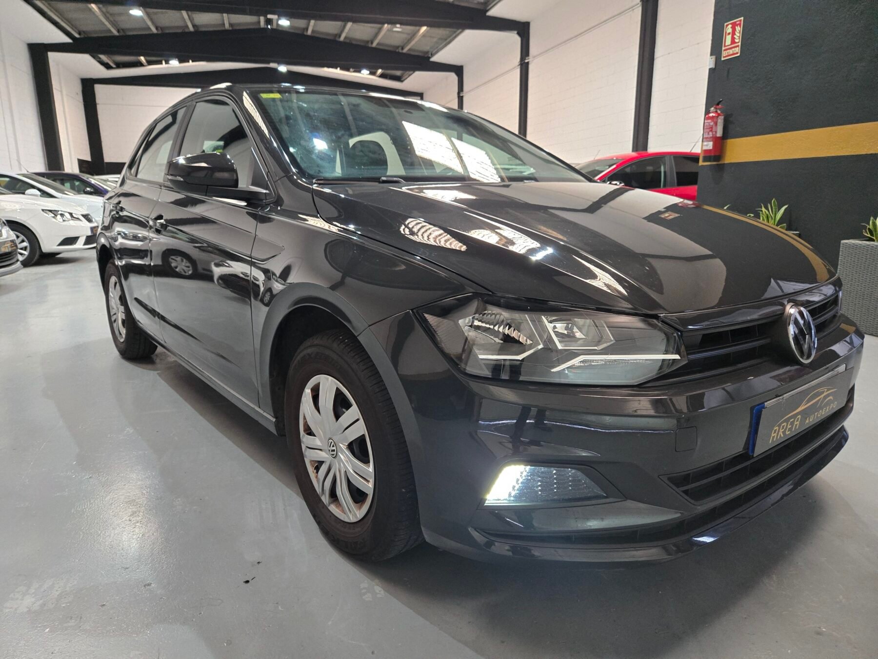 VOLKSWAGEN POLO 1.0 ADVANCE