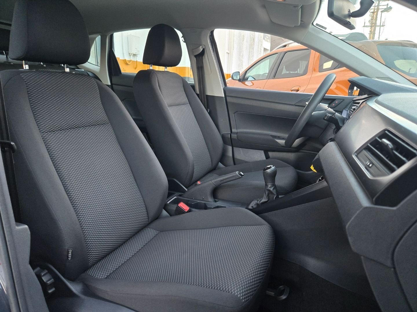 VOLKSWAGEN POLO 1.0 ADVANCE