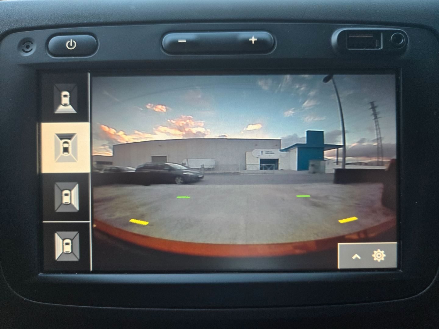 DACIA DUSTER 1.0 TCE PRESTIGE 4X2