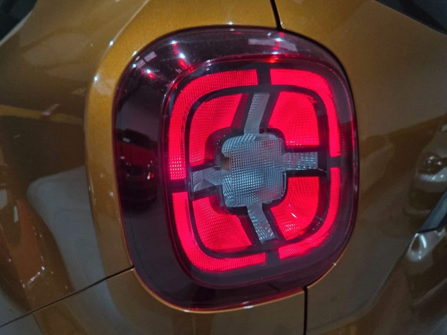 DACIA DUSTER 1.0 TCE PRESTIGE 4X2