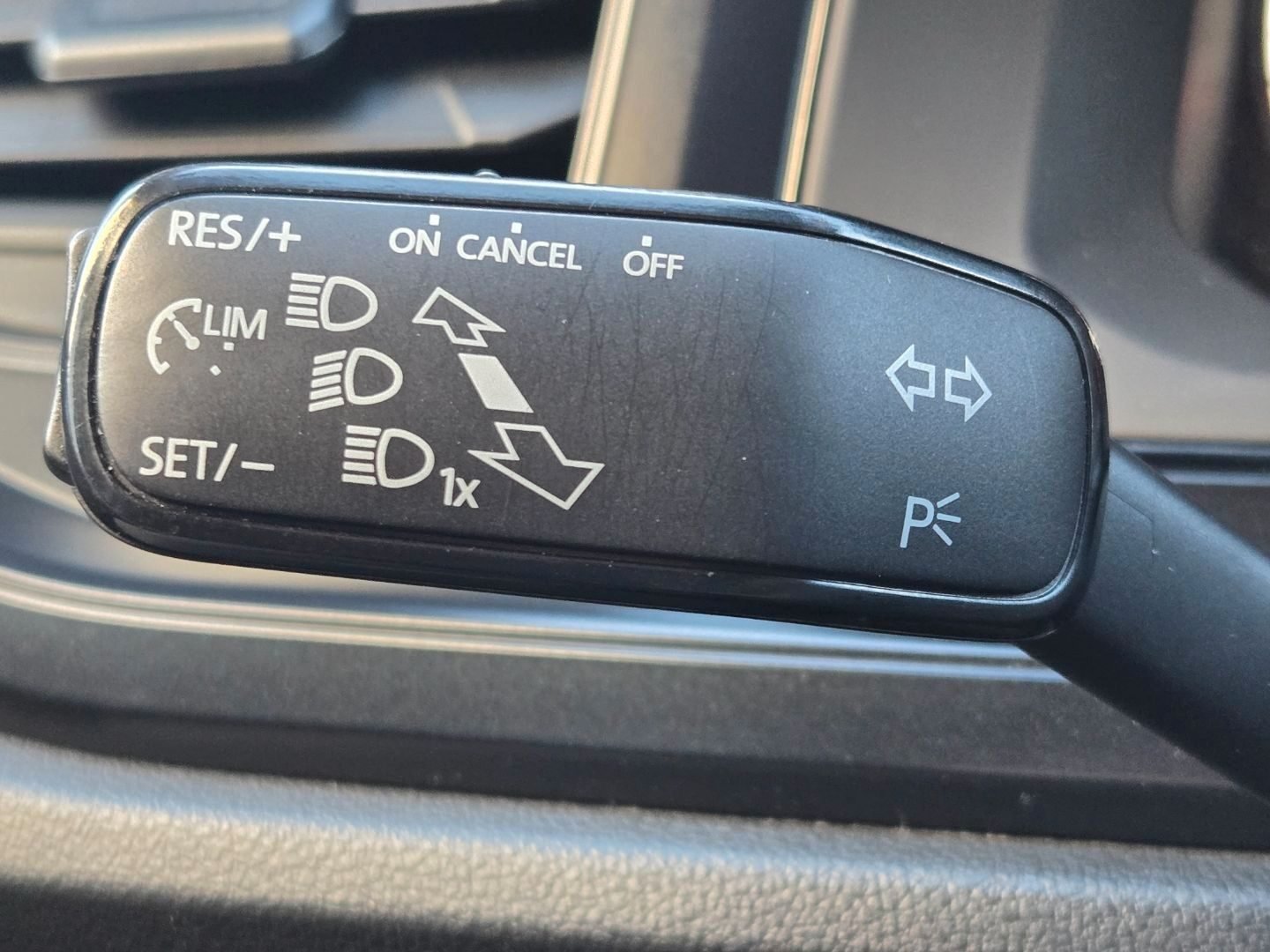 VOLKSWAGEN POLO 1.0 ADVANCE