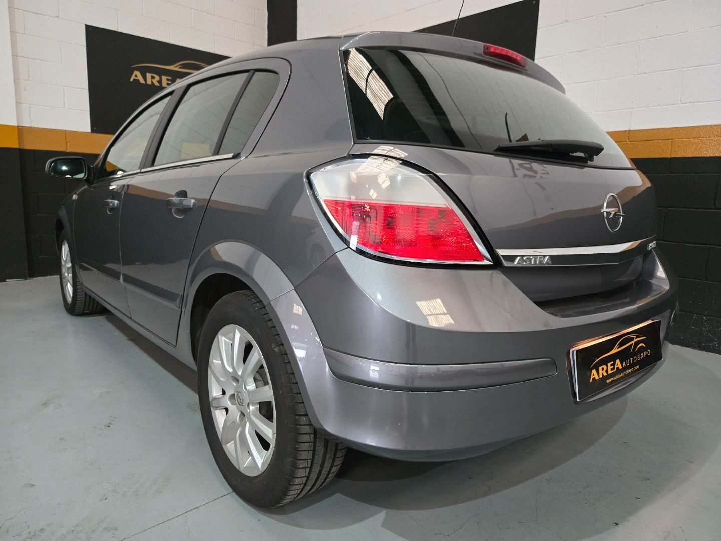 OPEL ASTRA 1.9 CDTI ELEGANCE