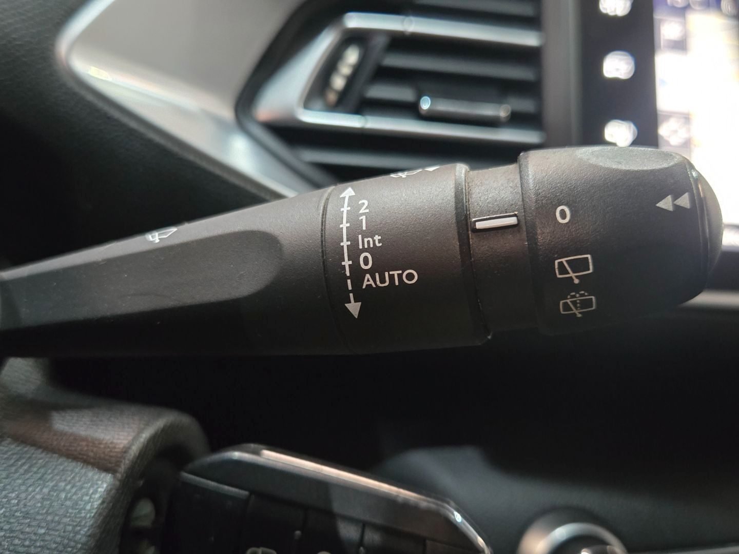 PEUGEOT 308 1.6 BlueHdi Style