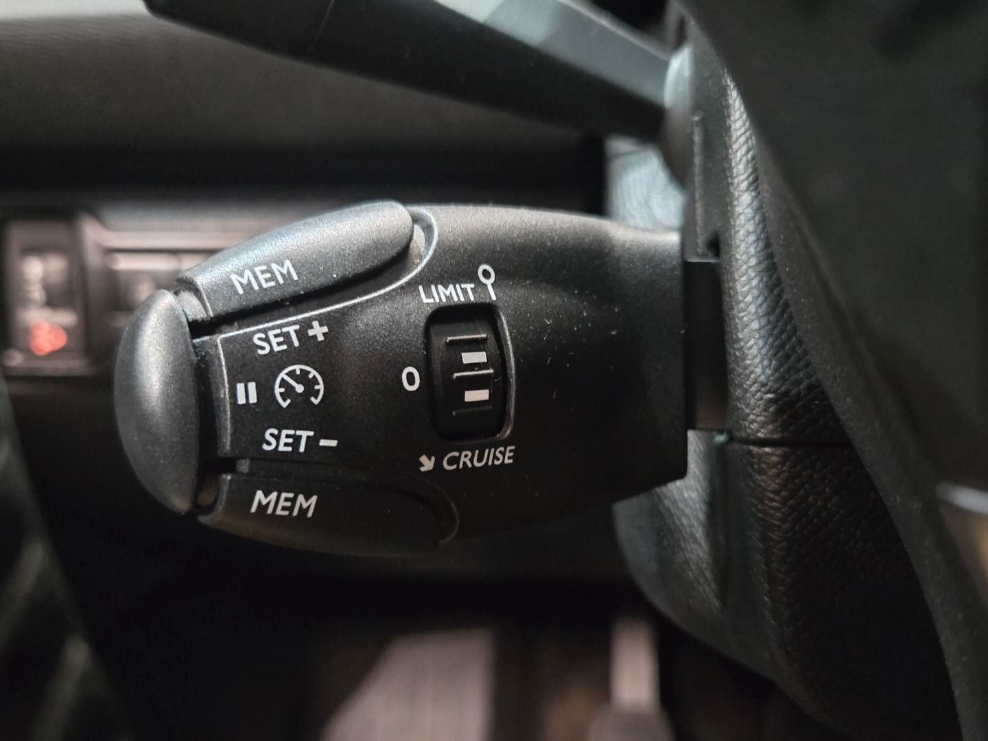 PEUGEOT 308 1.6 BlueHdi Style