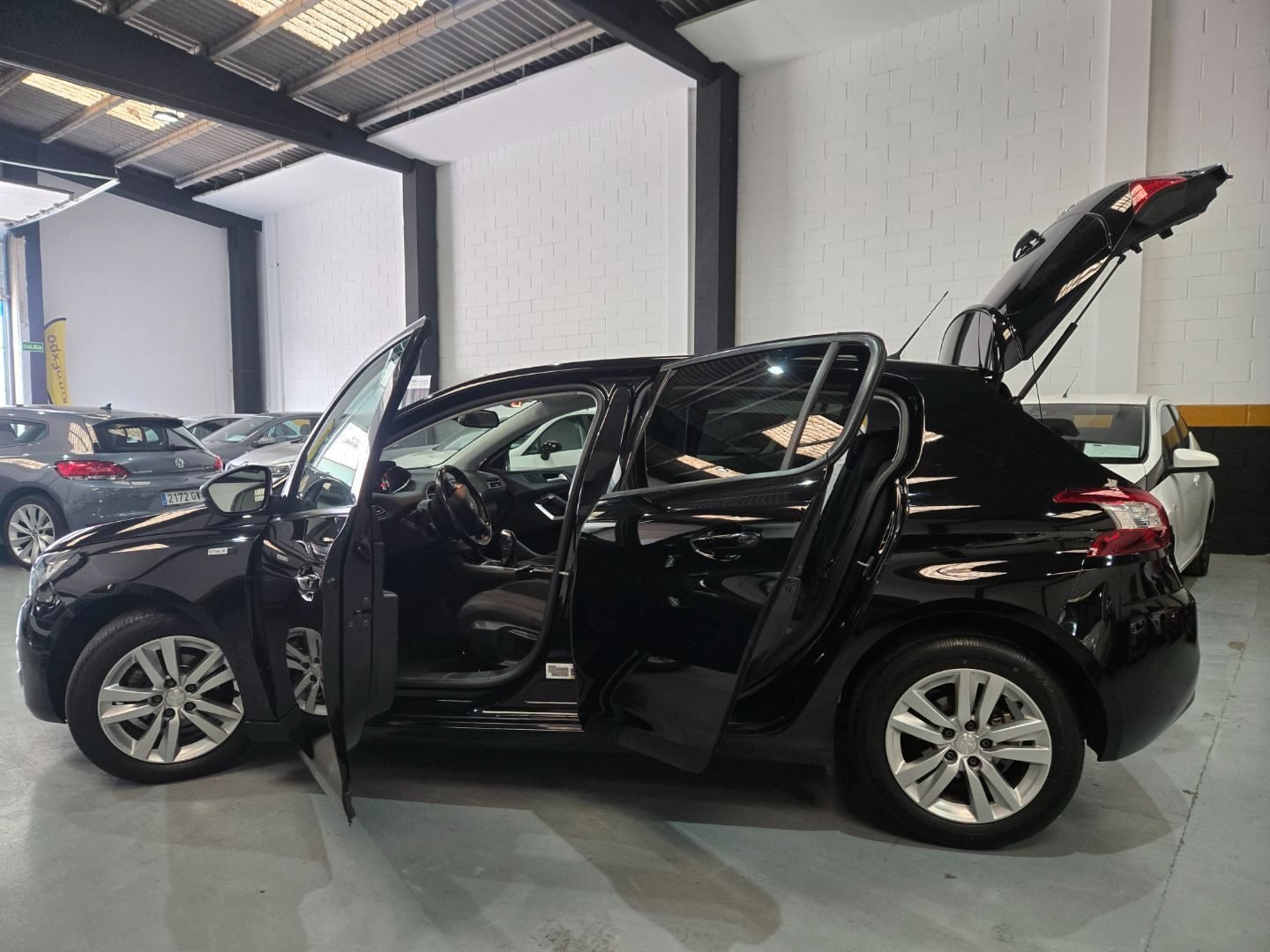 PEUGEOT 308 1.6 BlueHdi Style