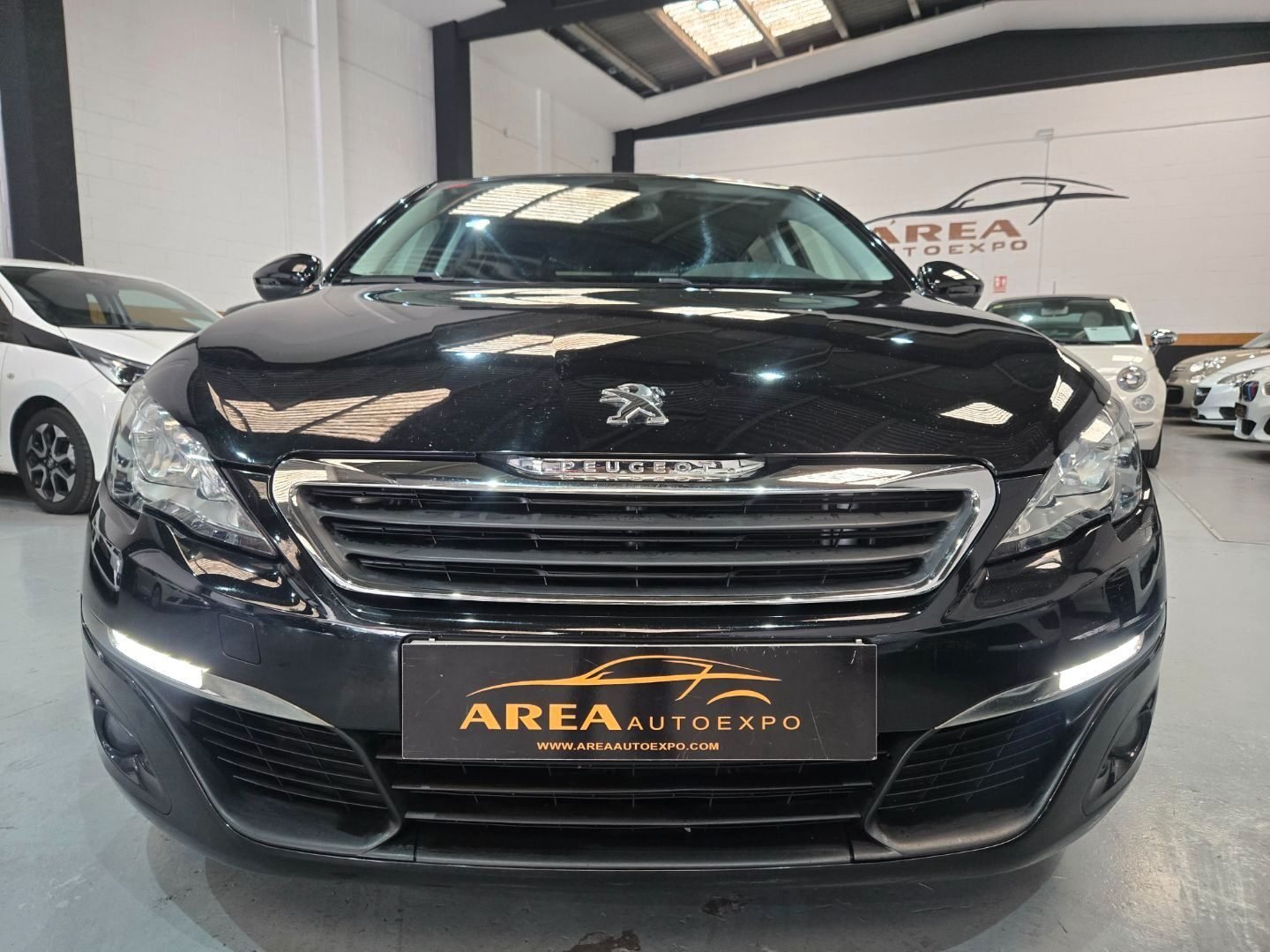 PEUGEOT 308 1.6 BlueHdi Style