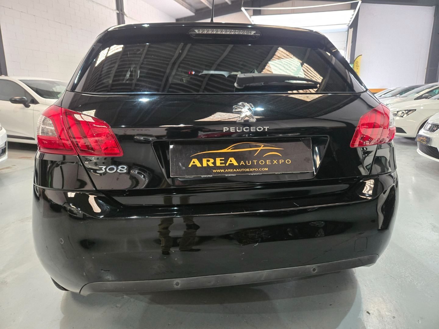 PEUGEOT 308 1.6 BlueHdi Style