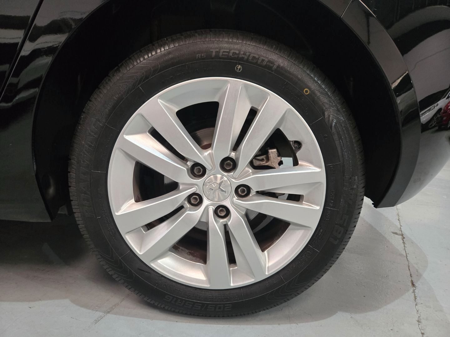 PEUGEOT 308 1.6 BlueHdi Style