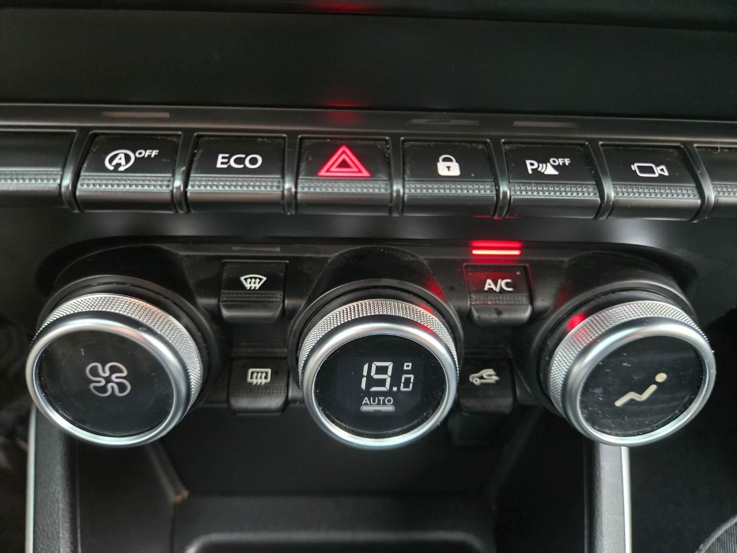 DACIA DUSTER 1.0 TCE PRESTIGE 4X2