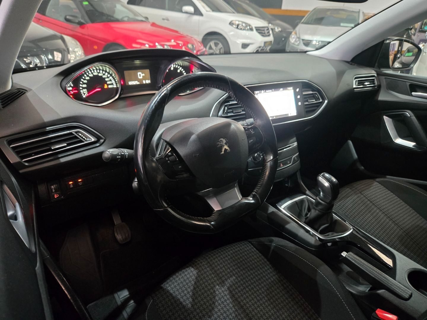 PEUGEOT 308 1.6 BlueHdi Style