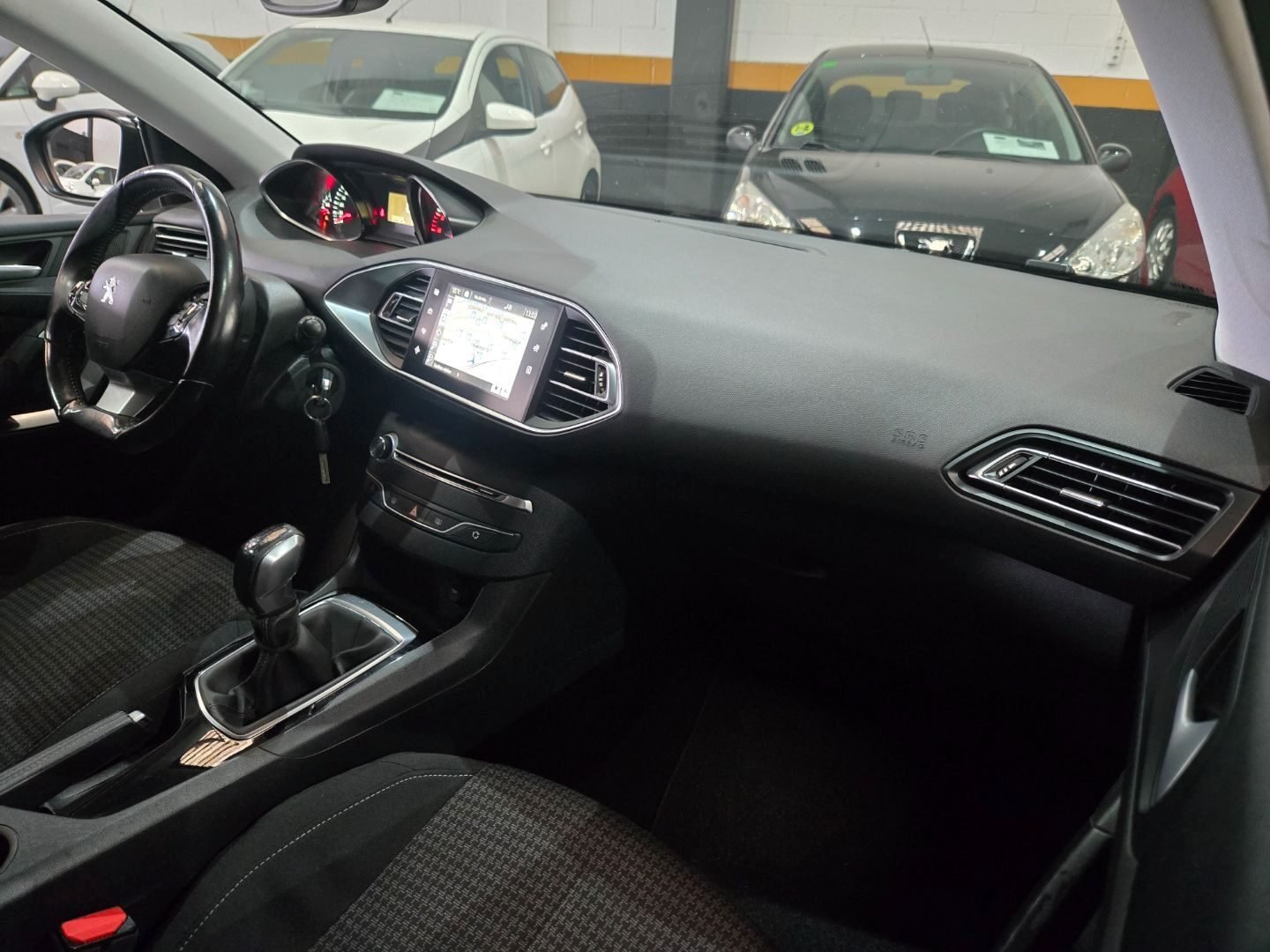 PEUGEOT 308 1.6 BlueHdi Style